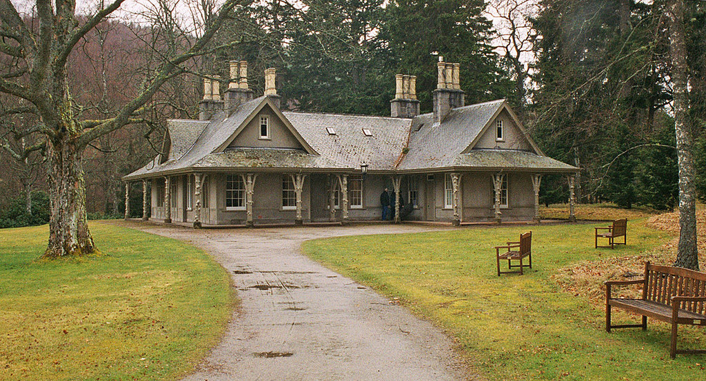 houses on balmoral estate